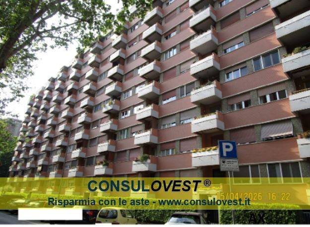 appartamento in vendita a Sesto San Giovanni in zona Le Corti
