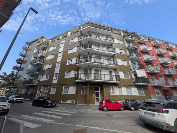 appartamento in vendita a Sesto San Giovanni in zona Rondinella