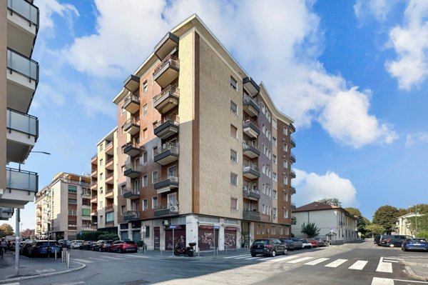 appartamento in vendita a Sesto San Giovanni in zona Rondò/Torretta