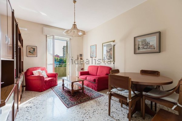 appartamento in vendita a Sesto San Giovanni in zona Rondinella
