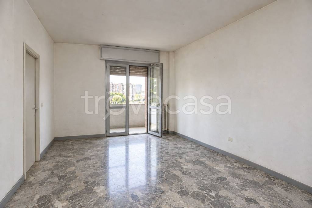 appartamento in vendita a Sesto San Giovanni in zona Rondò/Torretta