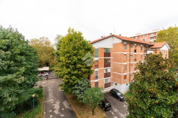 appartamento in vendita a Sesto San Giovanni in zona Parpagliona