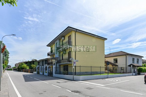 casa indipendente in vendita a Settala