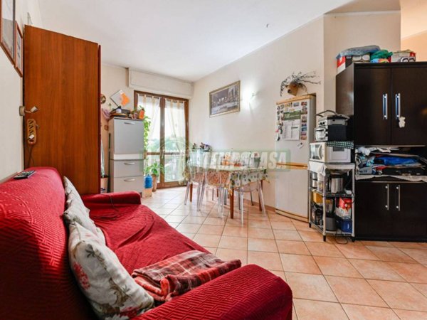 appartamento in vendita a Settala in zona Premenugo