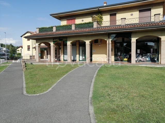 trivano in vendita a Settala in zona Caleppio