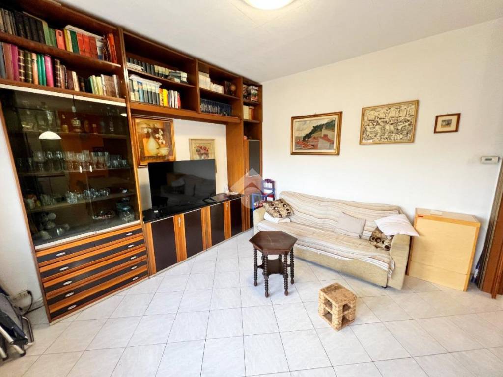 appartamento in vendita a Settala in zona Caleppio