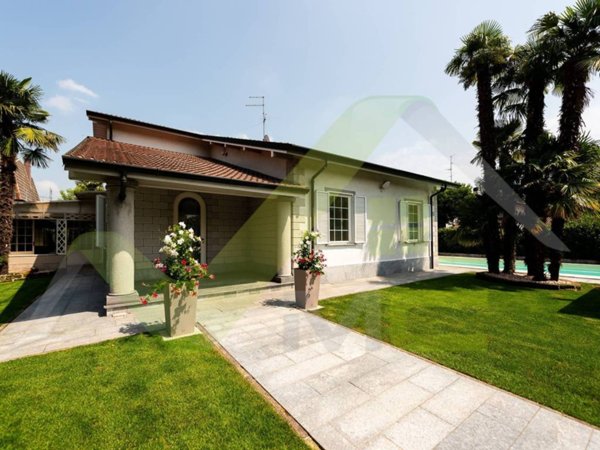 casa indipendente in vendita a Settala in zona Caleppio