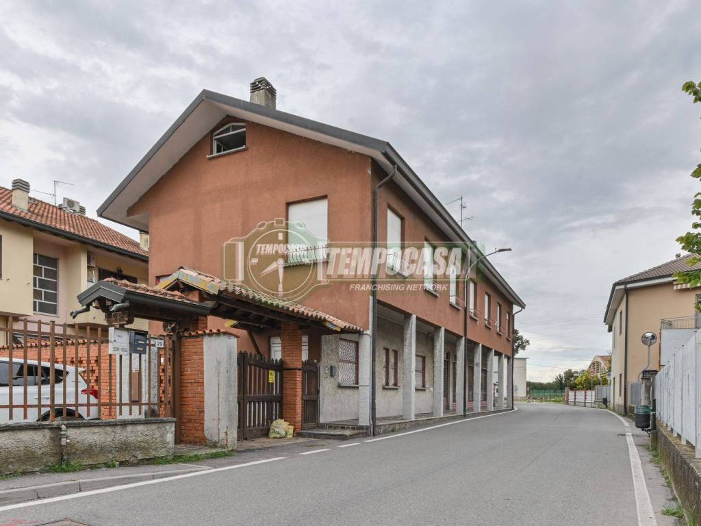 casa indipendente in vendita a Settala