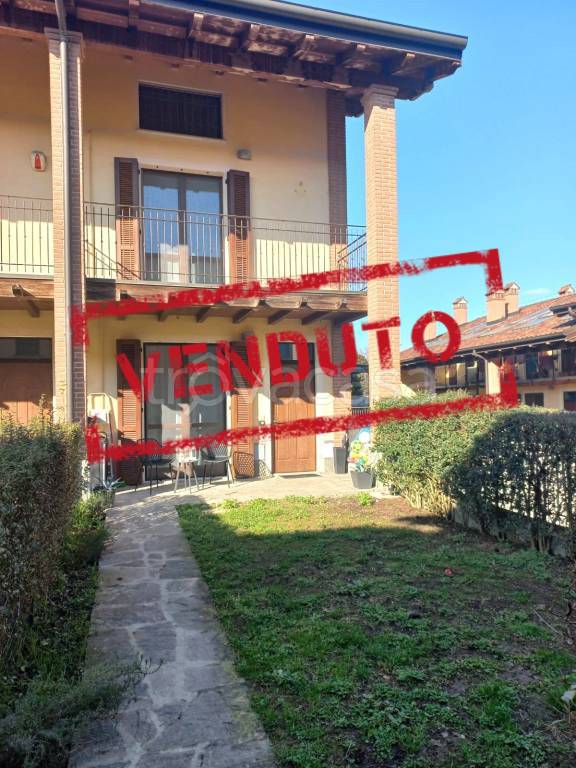 casa indipendente in vendita a Settala