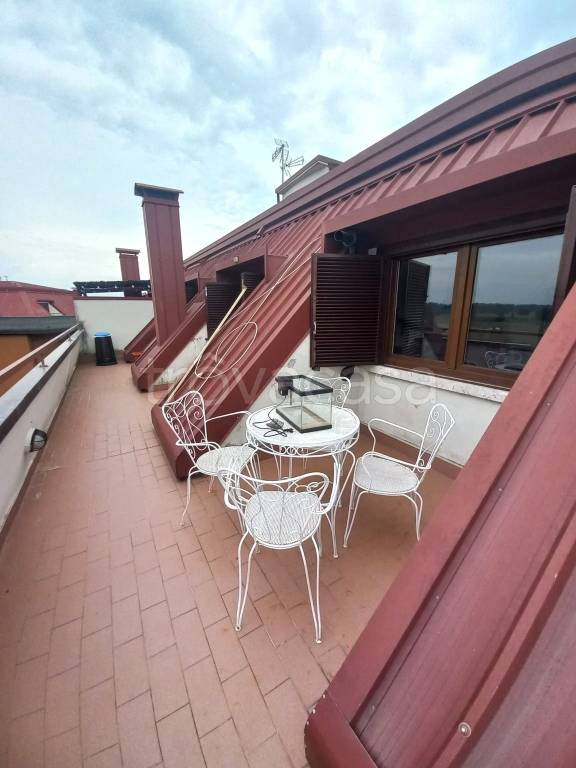 appartamento in vendita a Settala in zona Premenugo