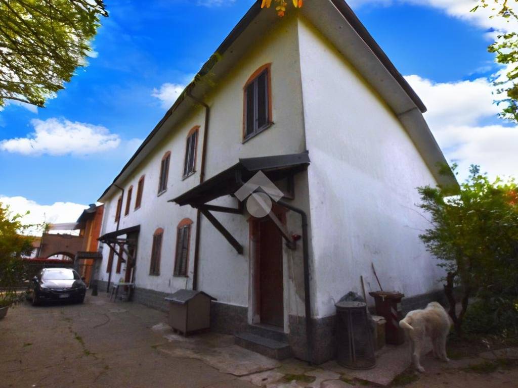 casa indipendente in vendita a Settala