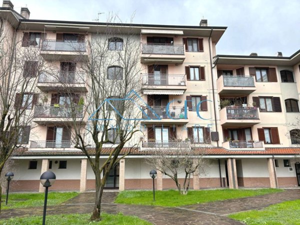 appartamento in vendita a Settala in zona Premenugo