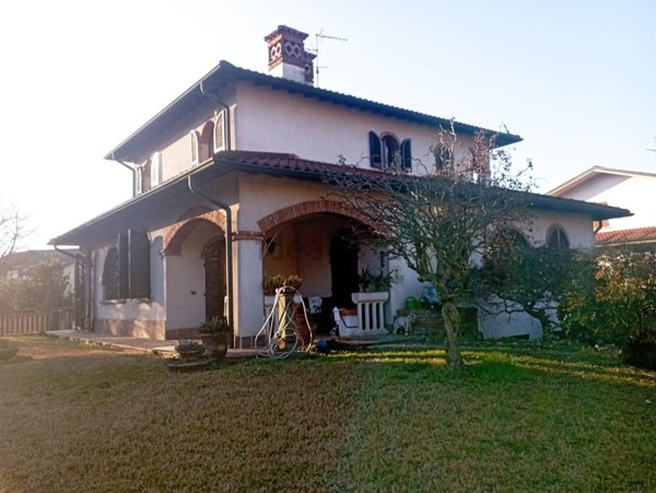 casa indipendente in vendita a Settala