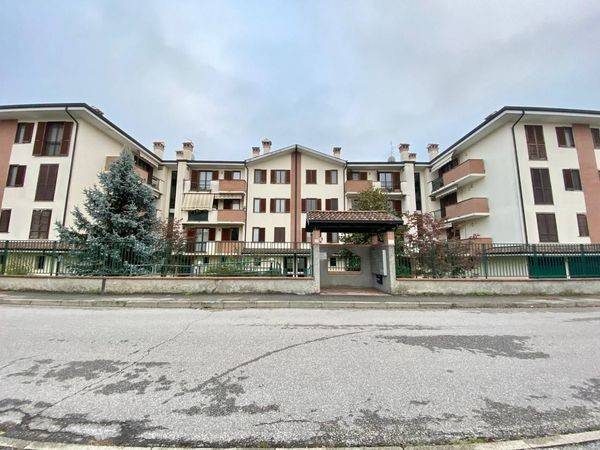 appartamento in vendita a Settala in zona Caleppio