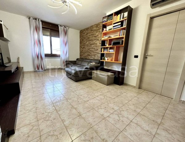 appartamento in vendita a Settala in zona Premenugo
