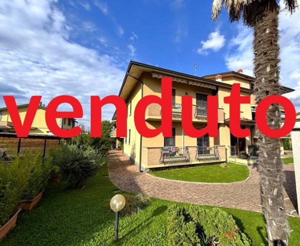 appartamento in vendita a Settala in zona Premenugo