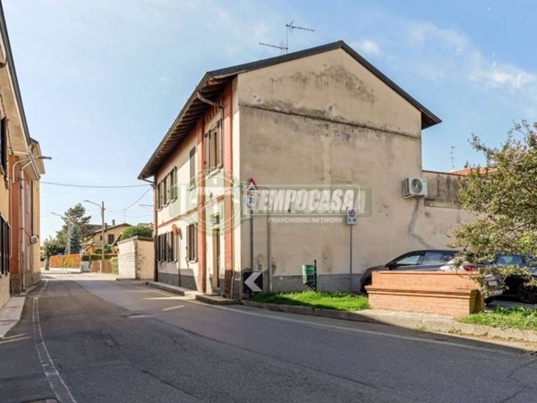 casa indipendente in vendita a Settala in zona Premenugo
