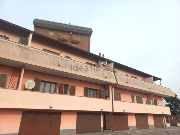 appartamento in vendita a Settala in zona Premenugo