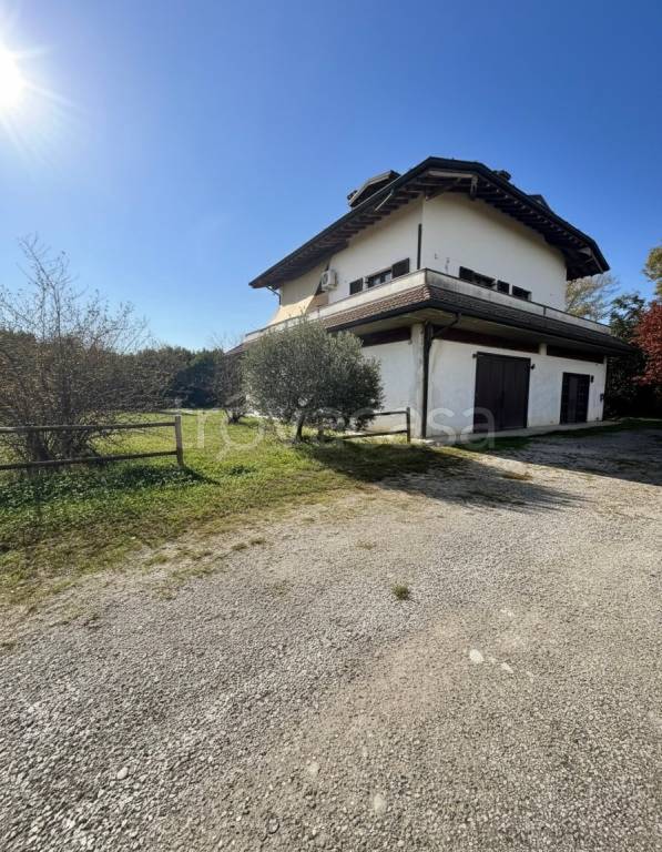 casa indipendente in vendita a Settala