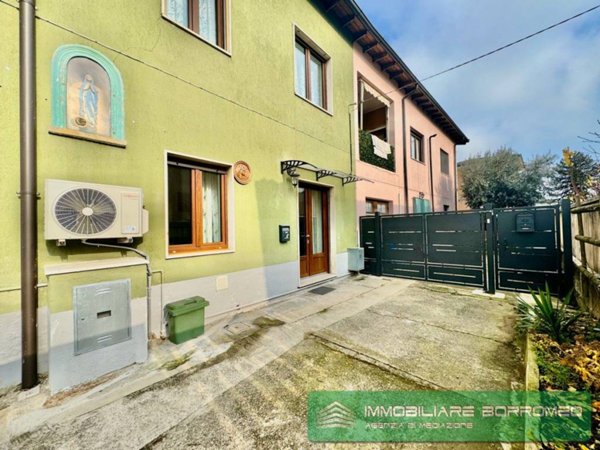 casa indipendente in vendita a Settala in zona Caleppio