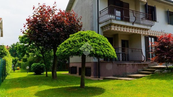 appartamento in vendita a Settala in zona Premenugo