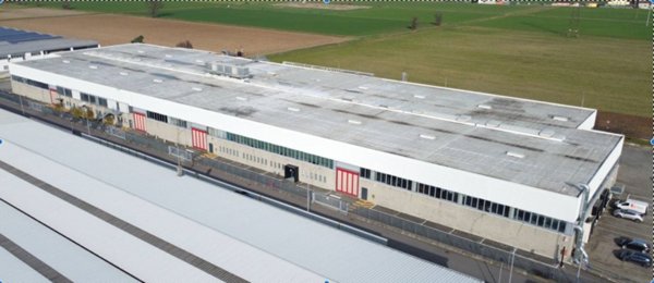 capannone in vendita a Settala