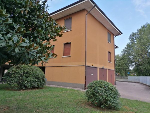 appartamento in vendita a Settala in zona Caleppio