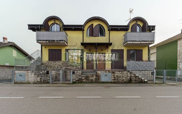 appartamento in vendita a Settala in zona Caleppio