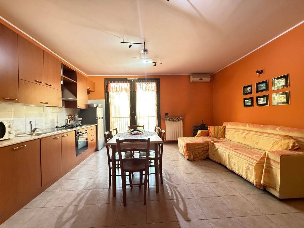 appartamento in vendita a Settala in zona Settala