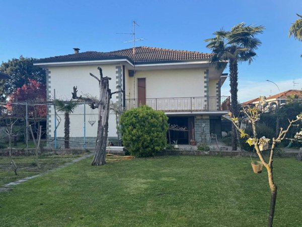 casa indipendente in vendita a Settala in zona Caleppio