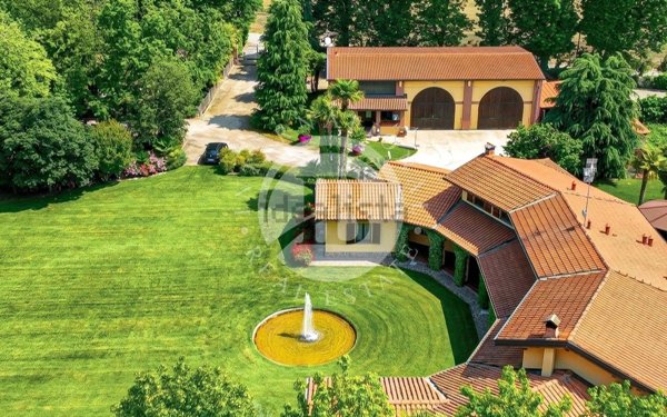 casa indipendente in vendita a Settala