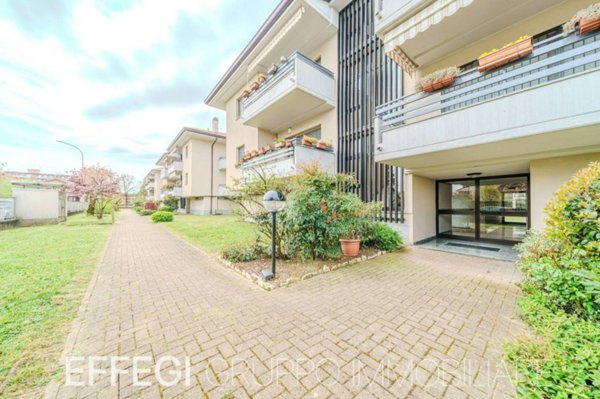 appartamento in vendita a Settala