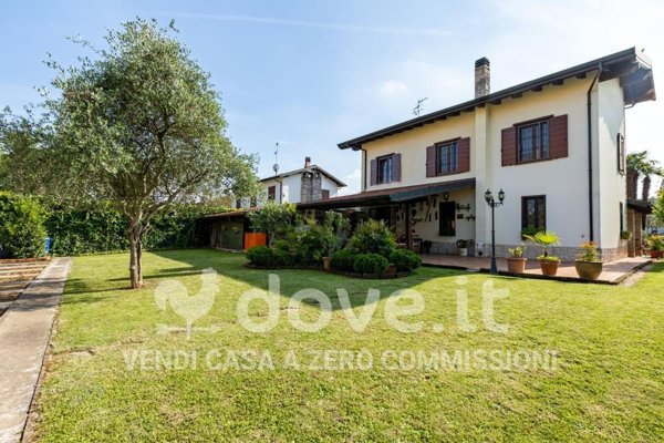 casa indipendente in vendita a Settala