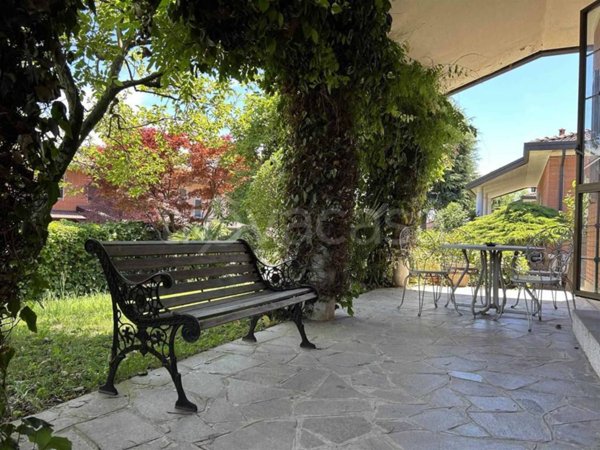 casa indipendente in vendita a Settala in zona Caleppio