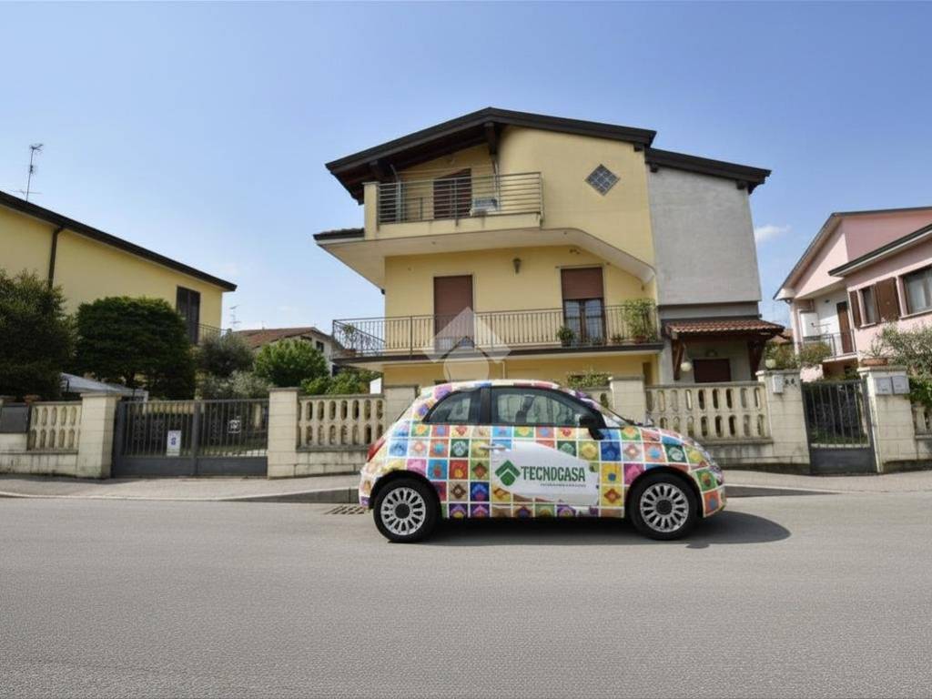appartamento in vendita a Settala in zona Caleppio