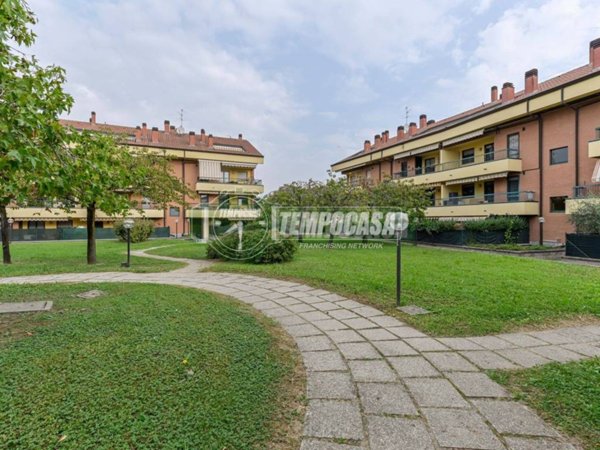 appartamento in vendita a Settala in zona Caleppio