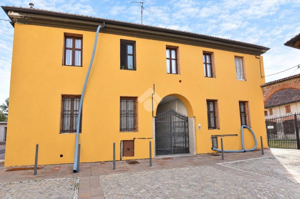 appartamento in vendita a Settala in zona Settala