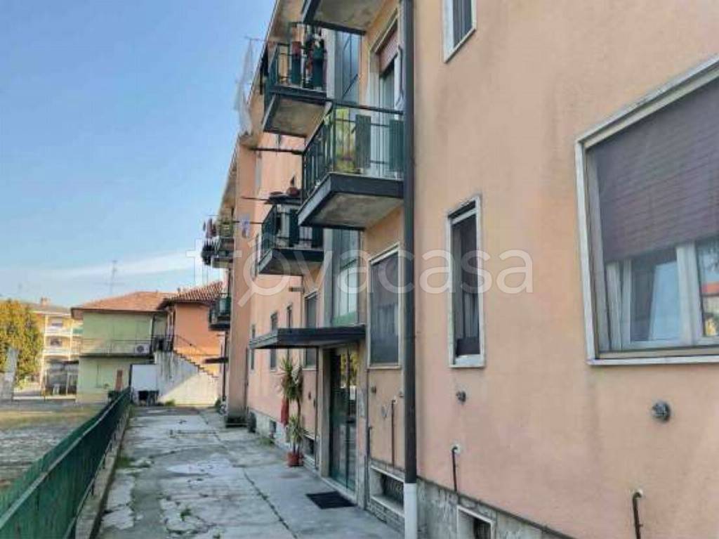 appartamento in vendita a Settala in zona Settala