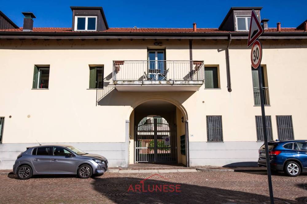 appartamento in vendita a Settimo Milanese in zona Vighignolo