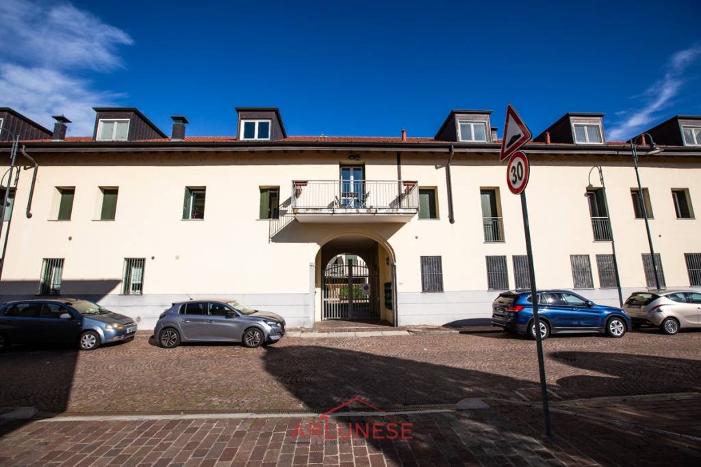 appartamento in vendita a Settimo Milanese in zona Vighignolo
