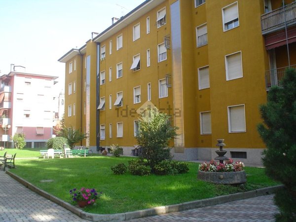 appartamento in vendita a Settimo Milanese in zona Vighignolo