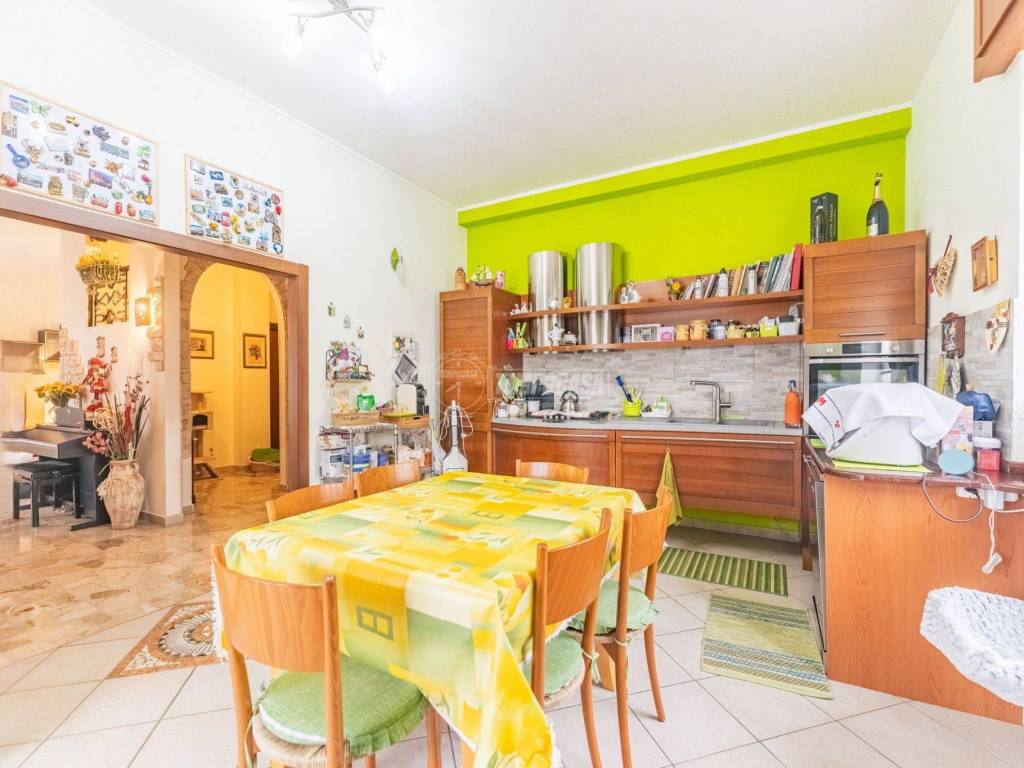 appartamento in vendita a Settimo Milanese in zona Seguro
