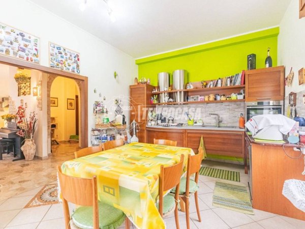 appartamento in vendita a Settimo Milanese in zona Seguro