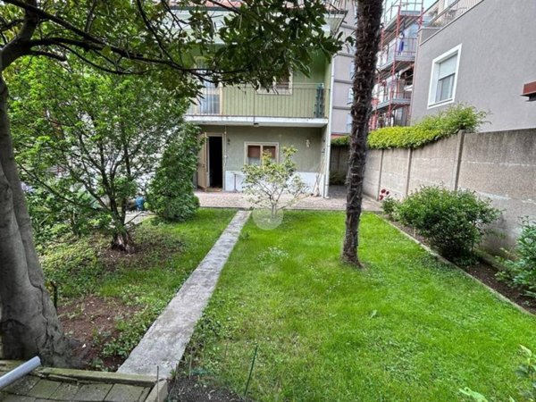 appartamento in vendita a Settimo Milanese