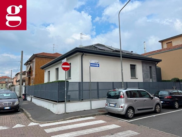casa indipendente in vendita a Settimo Milanese