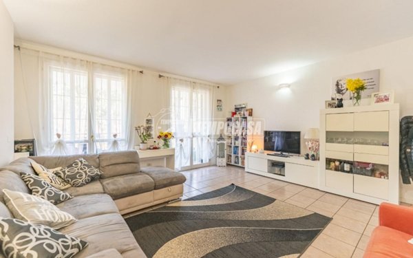appartamento in vendita a Settimo Milanese in zona Vighignolo