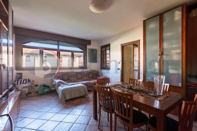 appartamento in vendita a Settimo Milanese in zona Seguro