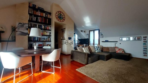appartamento in vendita a Settimo Milanese in zona Seguro