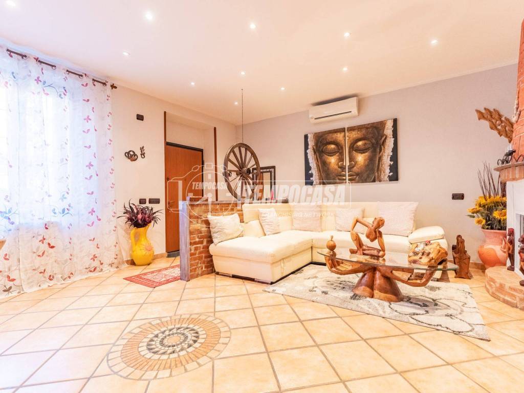 appartamento in vendita a Settimo Milanese in zona Vighignolo