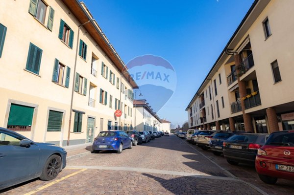 appartamento in vendita a Settimo Milanese in zona Vighignolo